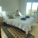 Seafront Paradise Port Апартаменты