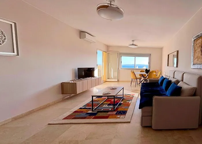 Appartement Seafront Paradise Port